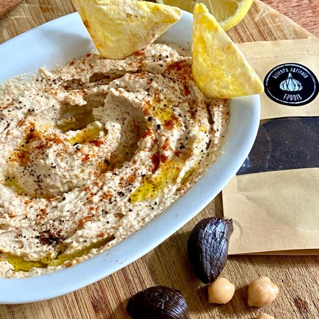 Hummus di ceci all'aglio nero di Nibbiola dell'Azienda Agricola Foddis